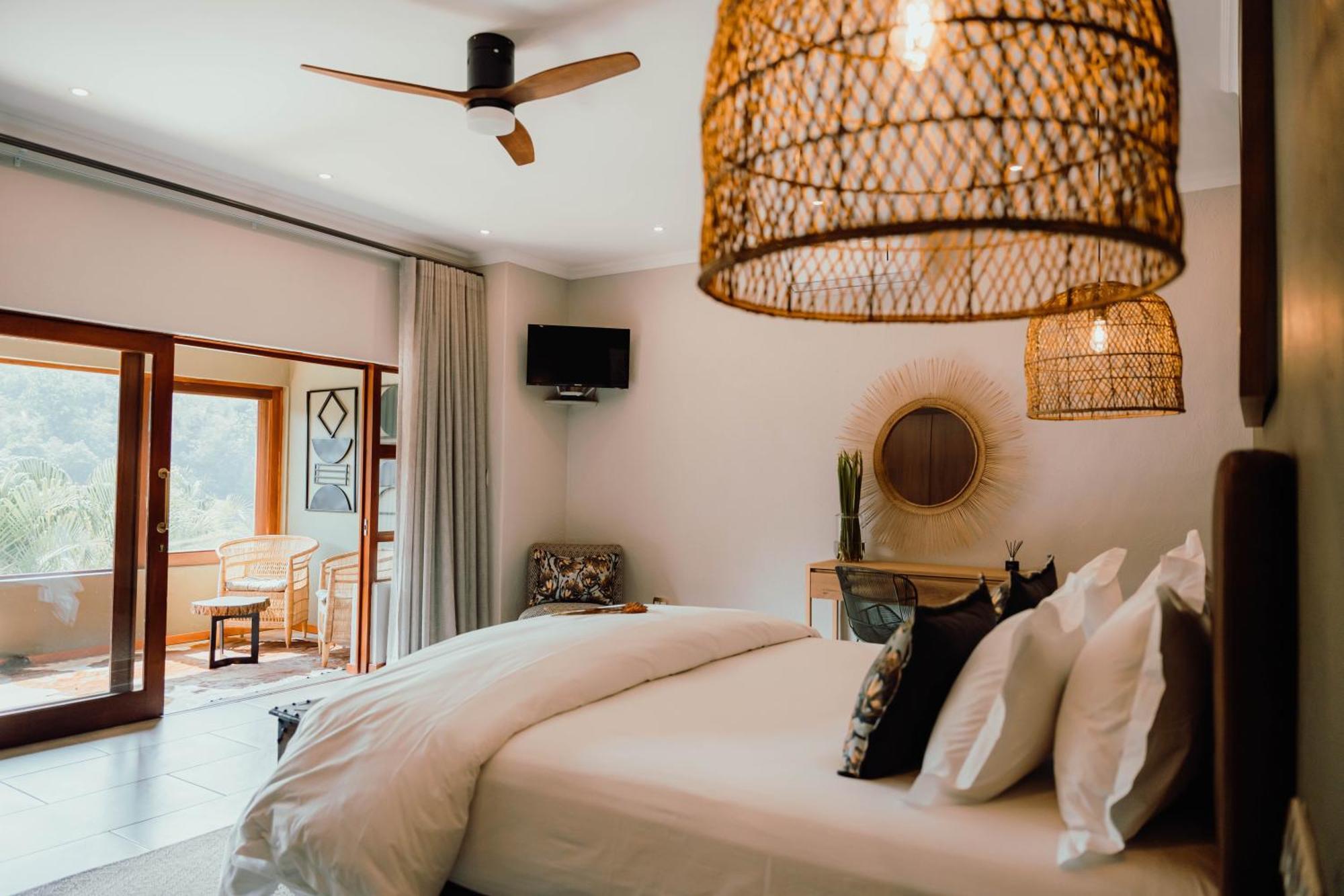 Bambuu Lakeside Lodge هازيفيو المظهر الخارجي الصورة